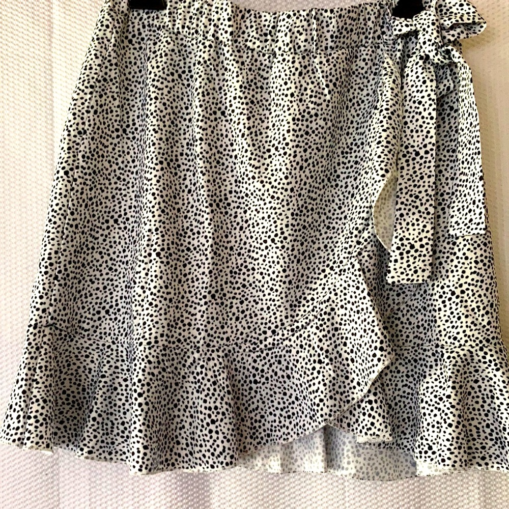 Polka dot skirt from Amazon.